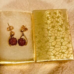 Gold and Brown Dangle Earrings with Elegant Design